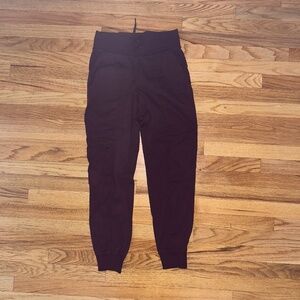 Lululemon dance studio jogger